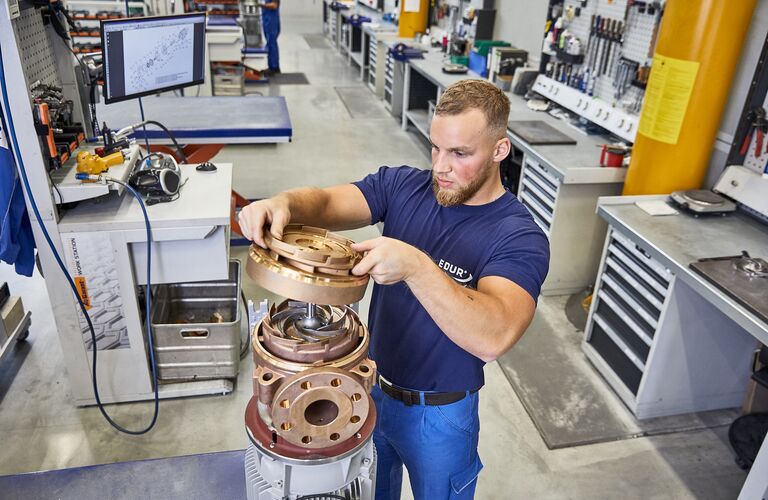 Instandsetzung der EDUR-Pumpen